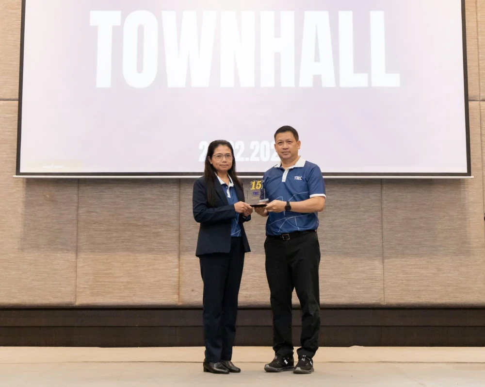 กิจกรรม TKC Townhall (พิธีมอบโล่รางวัลอายุการทำงาน)